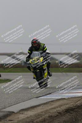 media/Nov-29-2025-TrackDaz (Sat) [[10ae2d9bce]]/C Group/Session 4 (Wheelie Bump)/